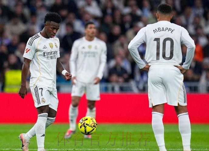 铁心送阿隆索下课?皇马1.5亿帝星2失良机+15次丢球权!近15场0球 铁心送阿隆索下课?皇马1.5亿帝星2失良机+15次丢球权!近15场0球